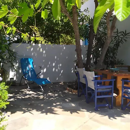 בית נופש Almond Trees House *