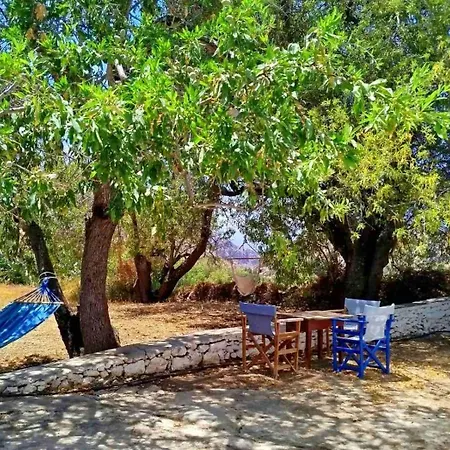 Almond Trees House * Ormos Aigialis