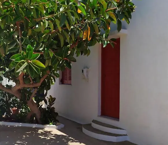 Сasa de vacaciones Almond Trees House Ormos Aigialis