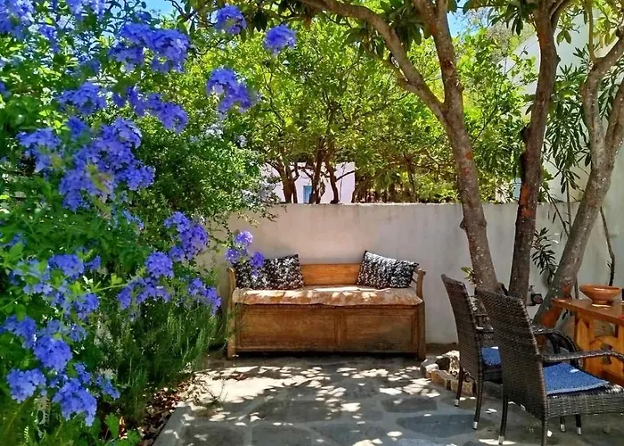 Ferienhaus Almond Trees House *